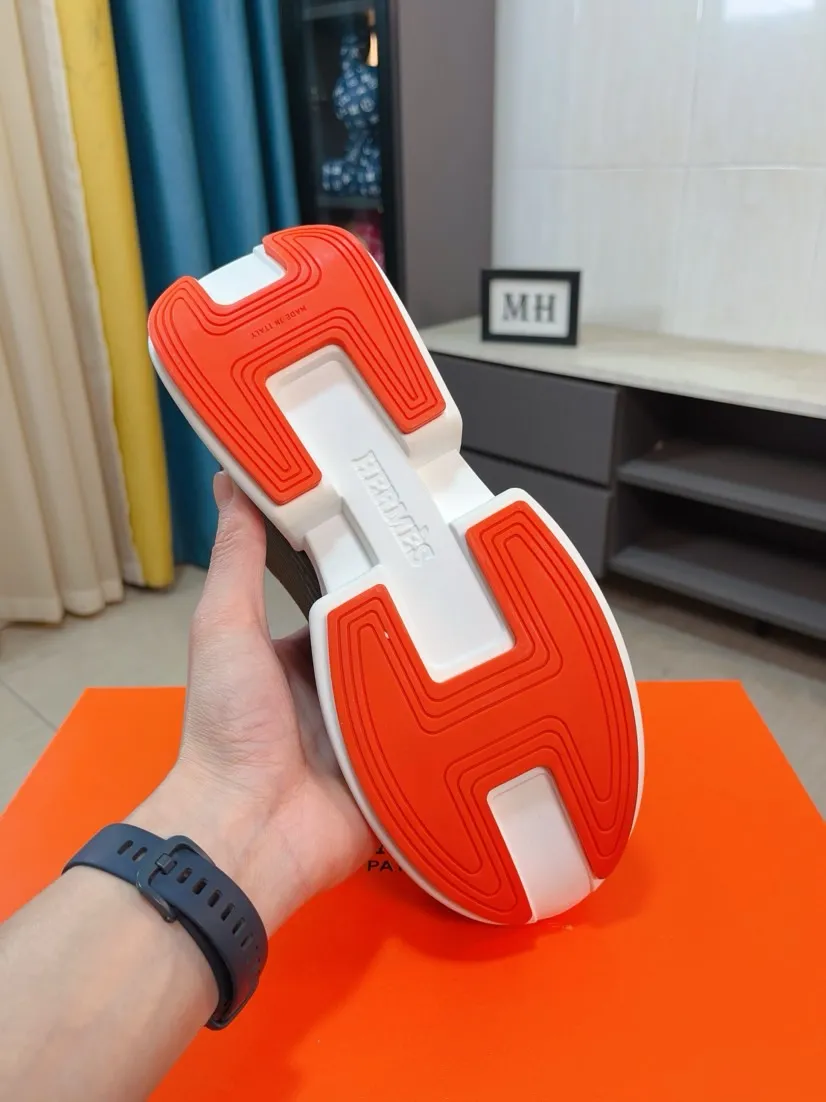 Men's shoes 💰460🌸🌸【HERMES】Hermès high-end quality original shoe upper: 🔝tumbled calfskin, suede calfskin, shoe body sewn H totem, outsole: ultra-light TPU foam·rubber; two-color molded outsole, ultra-high quality control·fine workmanship: highlighting (high-end·luxury·grade) 38-44 (45 can be customized)
